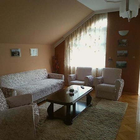 Apartment Cace Kumanovo Eksteriør bilde
