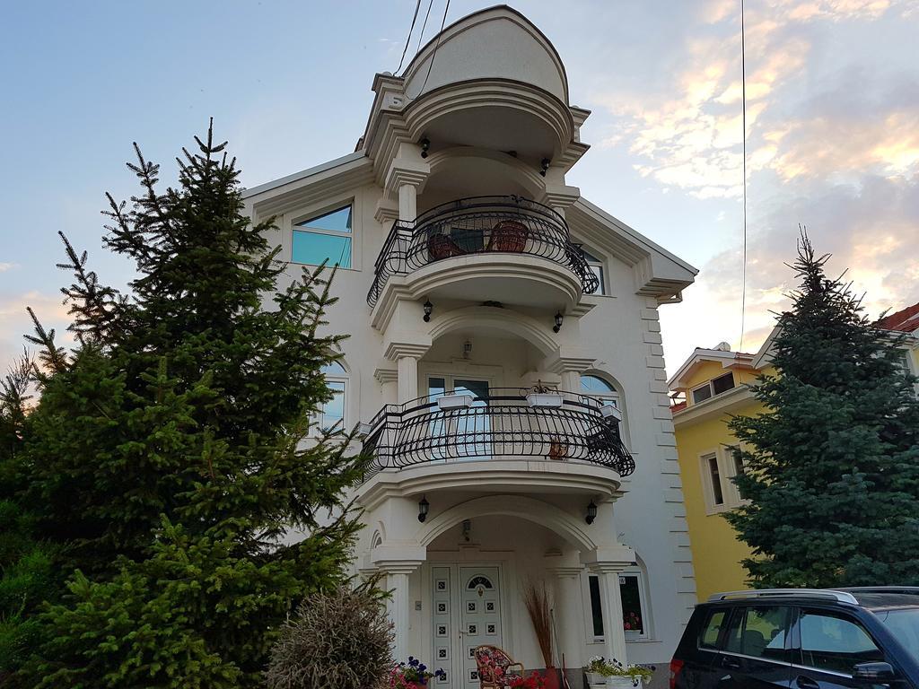 Apartment Cace Kumanovo Eksteriør bilde